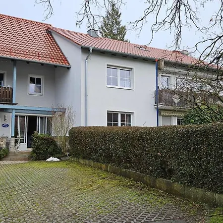 Bei Fuerstenfeldbruck Landsberg In Ot Duenzelbach Beim Binegger * Moorenweis